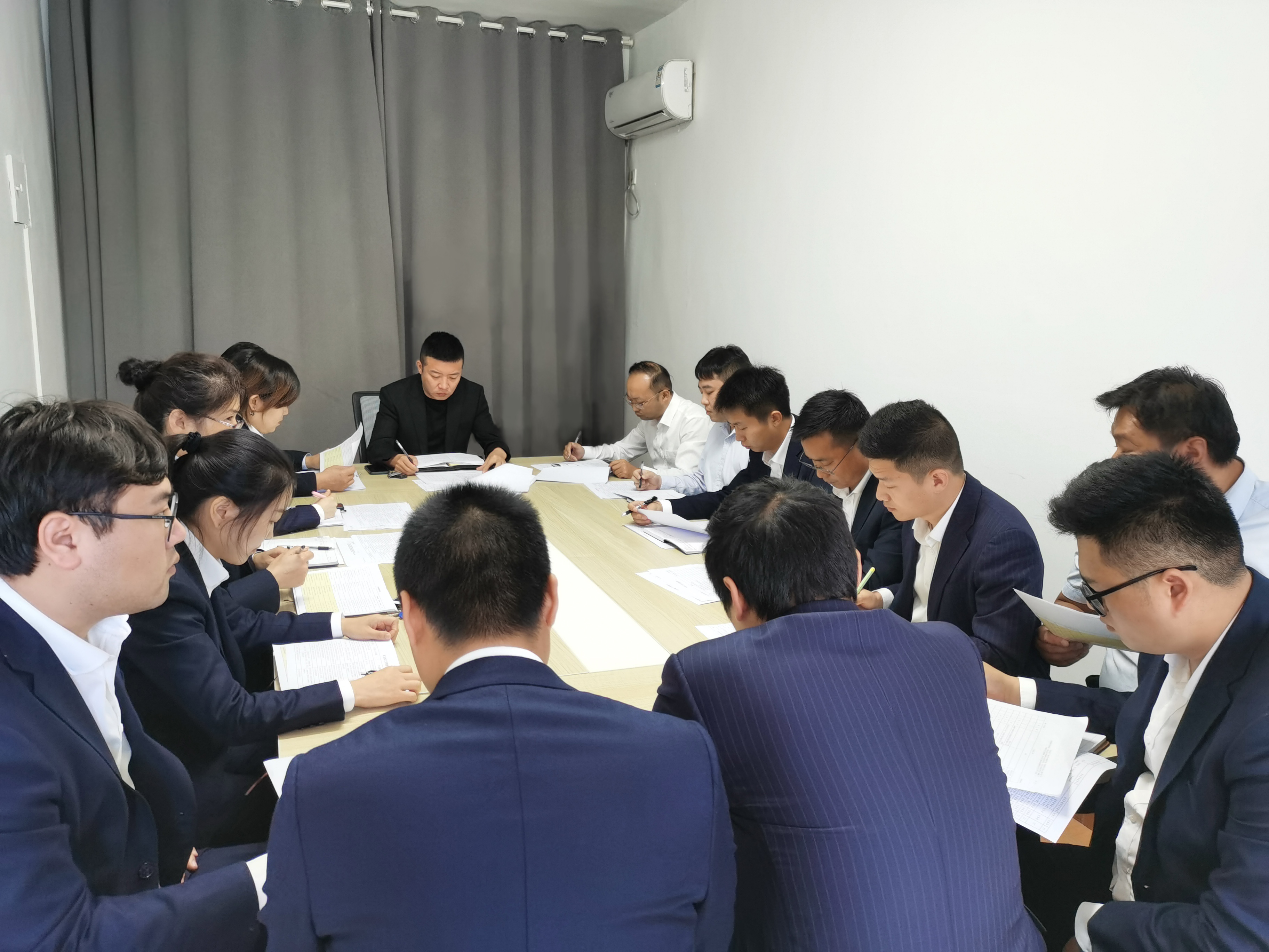 第四季度冲刺.jpg 第四季度冲刺.jpg