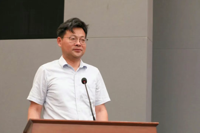 正在上传... 正在上传...